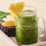 This healthy smoothie is good for you who are on a diet and easy to make. So refreshing & doesn’t taste like vegetables at all!