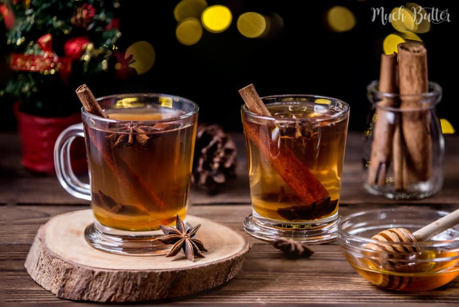 Honey cinnamon star anise tea is suitable for cold months. The fragrant from the spices will fill the room when you make it. It is a halal version of mulled wine, which the original recipe uses red wine.