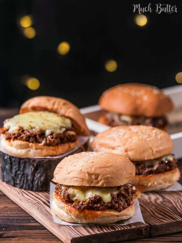 Try making this cheesy sloppy joe burger! The best thing about sloppy joe is we don't care if it's messy. Using some twist by adding Indonesian chili sauce, elevate the taste to another level.