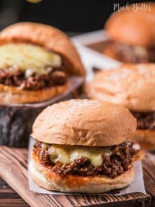 Try making this cheesy sloppy joe burger! The best thing about sloppy joe is we don't care if it's messy. Using some twist by adding Indonesia chili sauce, elevate the taste to another level.