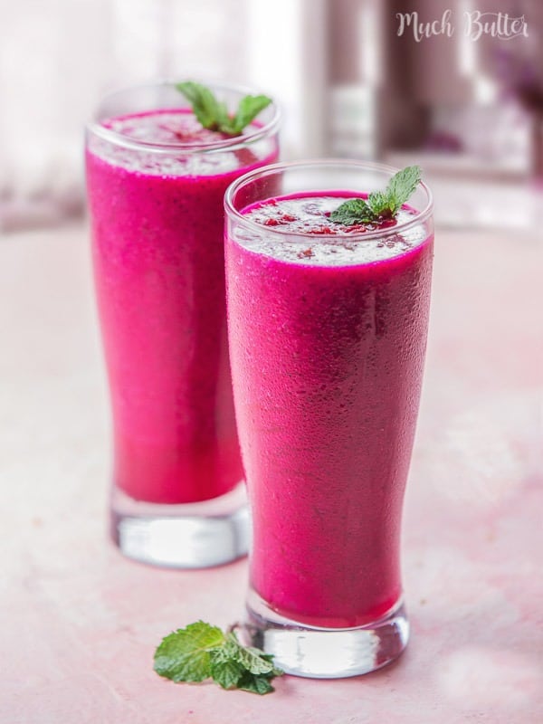 Lemon Pear Dragon Fruit Smoothies is delicious, refreshing and eye-catching healthy drinks. Make this recipe for perfect texture.