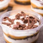 Oreo banoffee parfait is a modification of the famous banoffee pie with Oreo as the crumb base. The Oreo pastry base, banana, whipped cream and dulce de leche make a perfect combination!