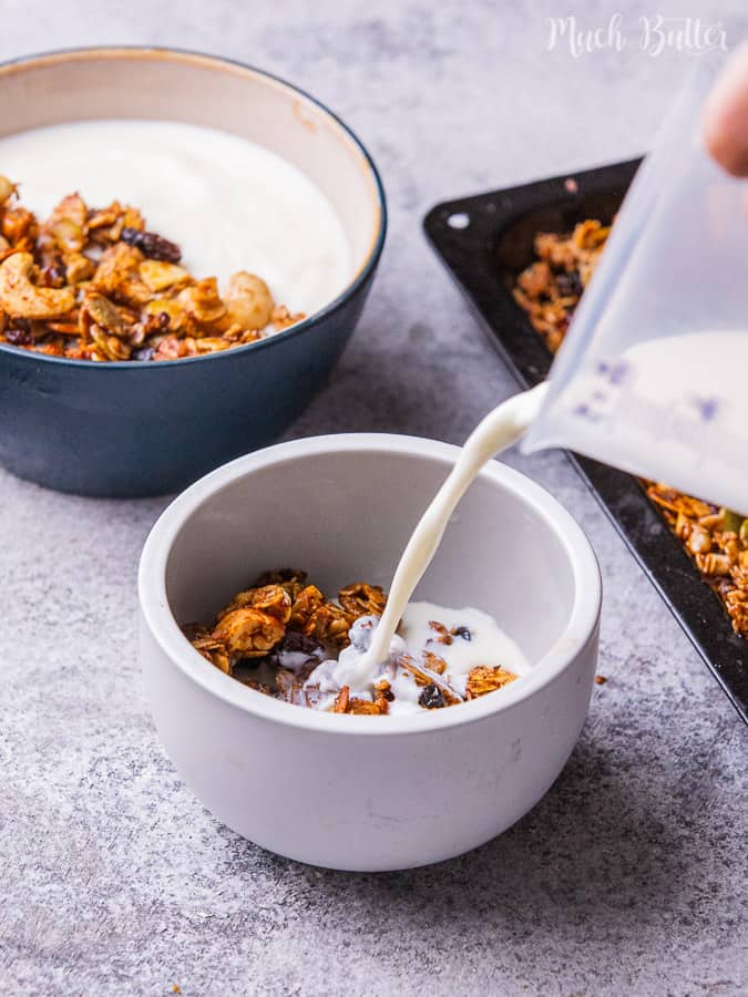 Recently, I’m in the mood for healthier food like this granola. This snack is a mixture of fruits, nuts, and granola. It is popular with people who find a simple healthy breakfast or healthy snack. So, we made it at home. It is so simple, tasty, and a light snack. Are you ready to make this diet snack?