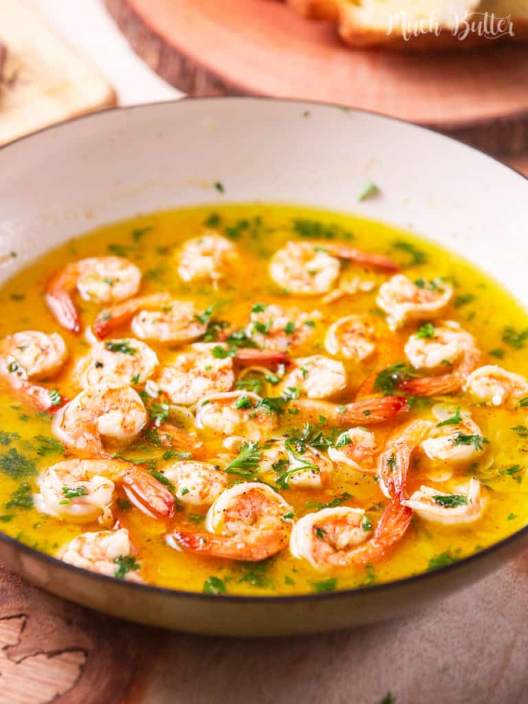 Do you want an easy unique appetizer? Let's make popular Gambas al Ajillo or Spanish Garlic Shrimp. It is a classic tapas dish in Spain. It consists of succulent shrimp with a spicy and garlicky sauce. Perfect with some crusty bread!