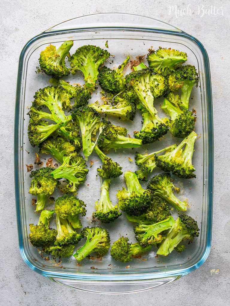 Roasted Broccoli with cheese sauce is a great easy and quick recipe idea for you who need a low-carbo side dish. Tender broccoli roast with creamy cheese sauce is a delish and simple veggie supper. Enjoy the burst of tasty protein!