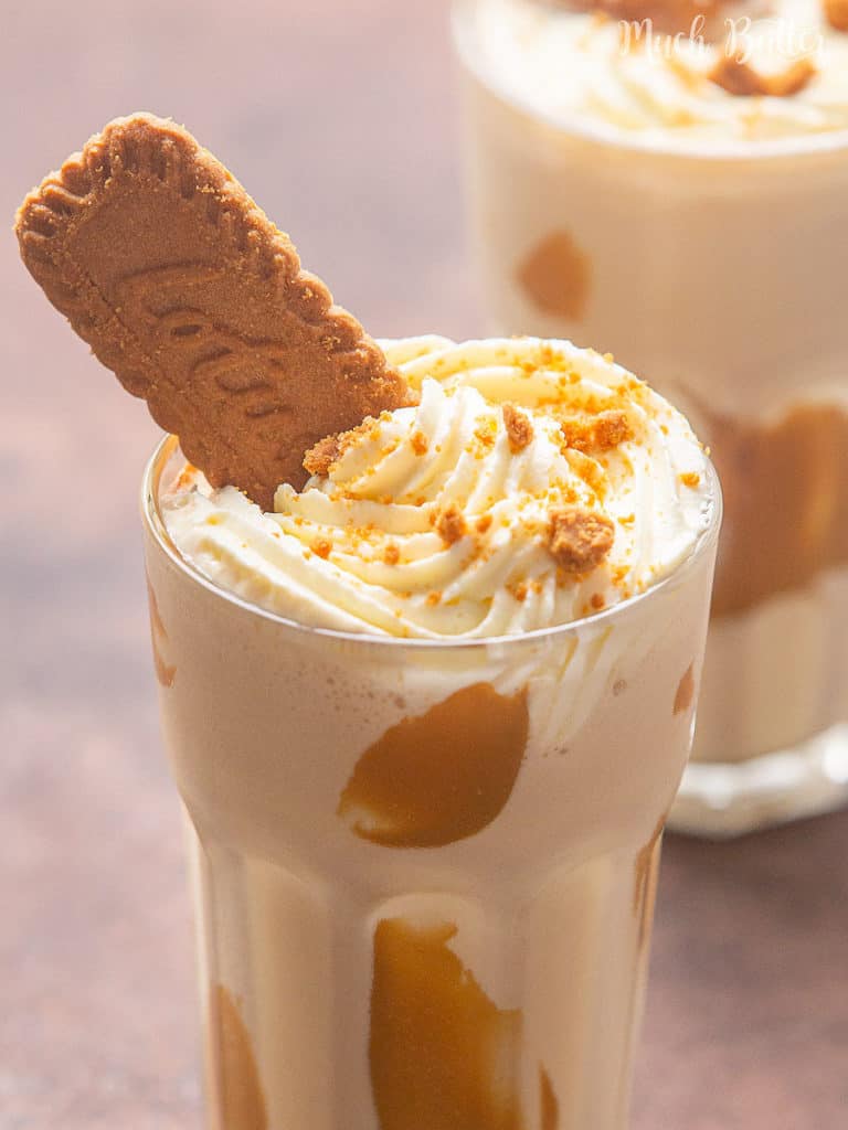 Creamy, crumble, indulgent, and sweet biscoff milkshake treat. A dessert drink with easy blender ingredientsa and quick. Unique aroma drink with a mixed taste of cinnamon, caramel, vanilla ice cream, milk, and speculoos.