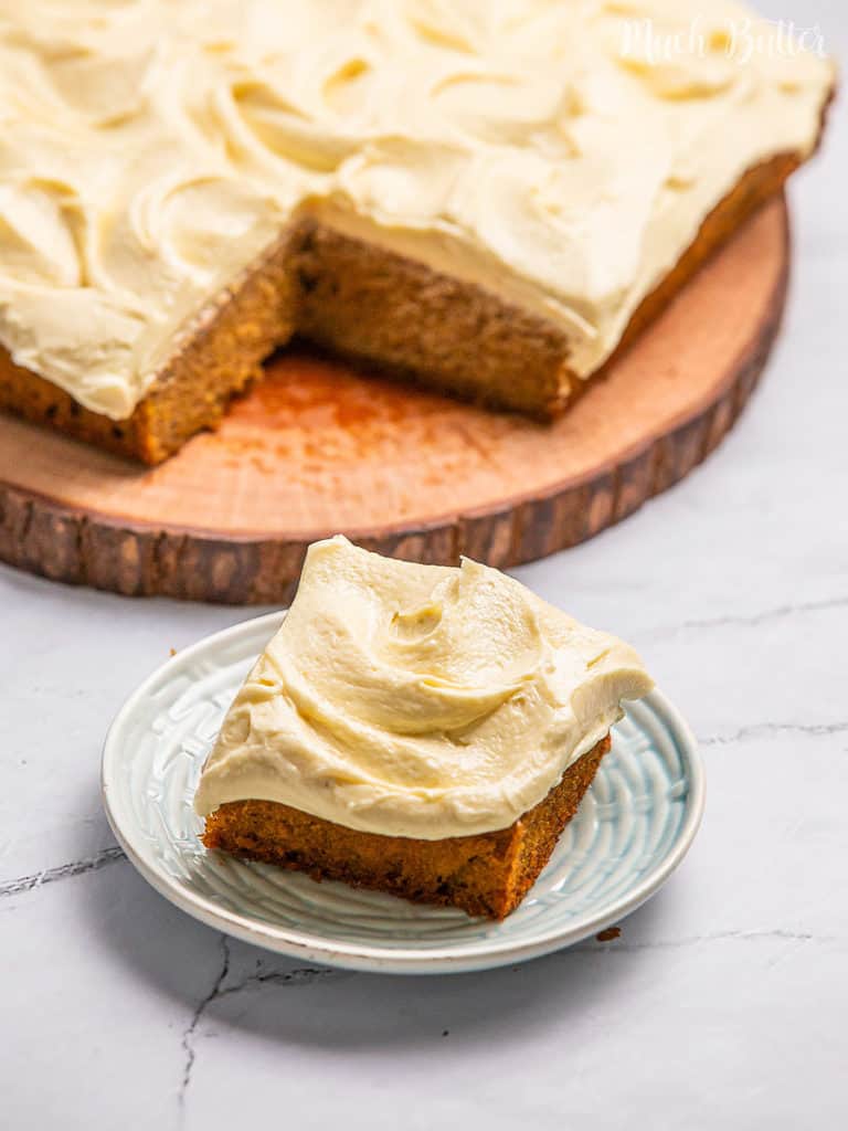 Do you still have pumpkin after Halloween? Try this tender and moist pumpkin cake! It has spices scent and spices flavor to enjoy your fall season or beyond the season. Topped with tangy cream cheese frost, it is totally heavenly balance dessert taste.