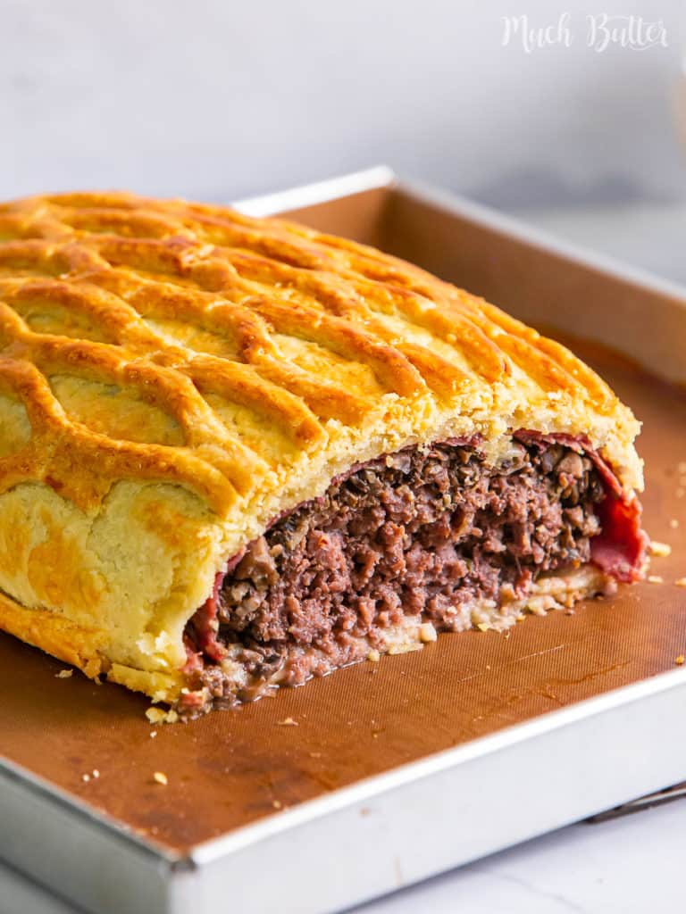 Ground beef wellington, an exquisite dish made from filet beef wrapped with pâté and puff pastry. A perfect menu for a tasteful dinner or celebration.