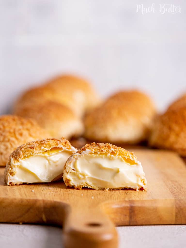 Choux au Craquelin is a dessert made from cream puff which has a cookie-like texture on the outside and filled with delicate cream on the inside. 