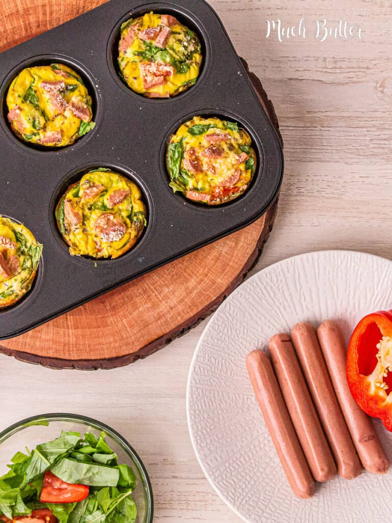 Look at these easy spinach and egg muffins! a super quick breakfast option that's both filling and healthy, so tasty, and easy breezy. They're the perfect way to start your day on the right foot.