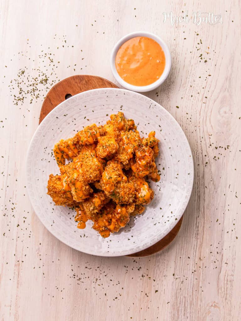 Bang Bang Chicken is a total crowd-pleaser! Crispy Juicy fried chicken coated in a delicious, sweet chili mayo homemade sauce, so addicted!