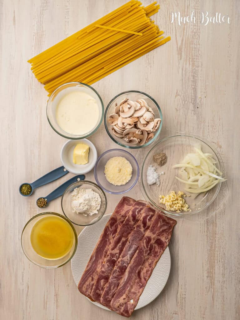 Let’s make Beef Bacon Mushroom Pasta, a creamy and flavorful recipe that's perfect for you who can’t eat pork, it's halal with same smoky taste! 
