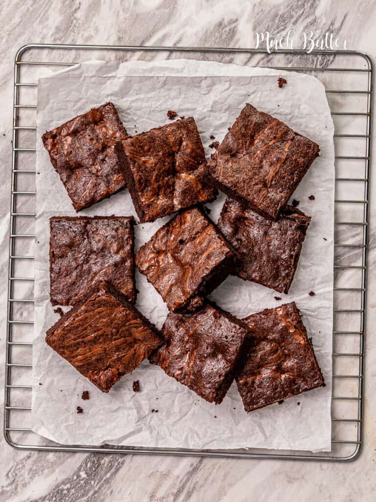  allure of Brown Butter Brownies, ultra-rich, and chewy, with shiny crusty on top and gooey chocolate chips inside. It is a mood booster!