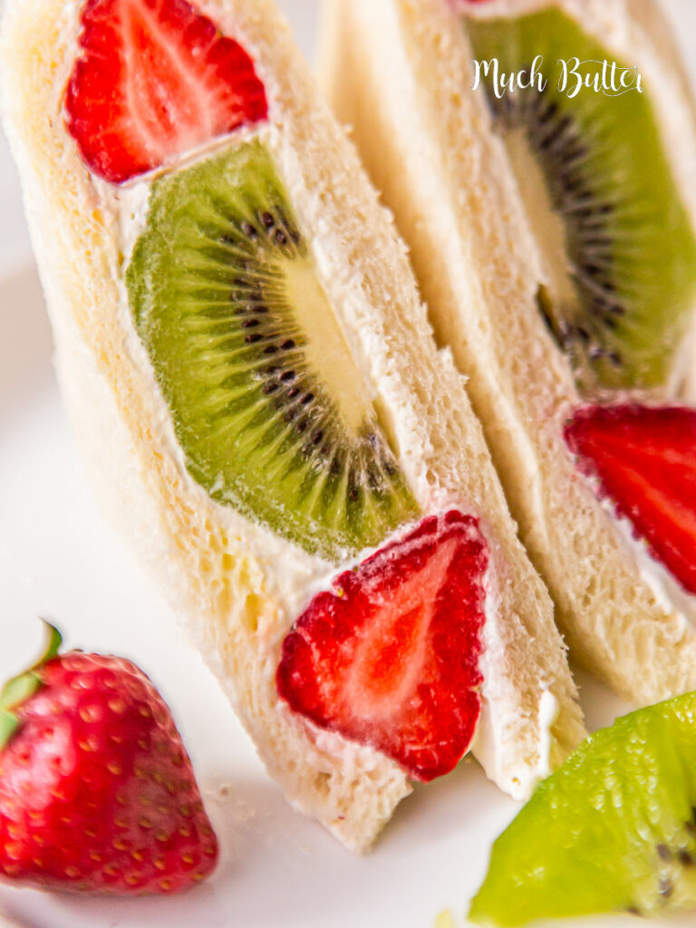 This Japanese fruit sandwich, a.k.a fruit sando, is made with fresh strawberries and kiwi, white bread or shokupan, and sweet whipped cream!