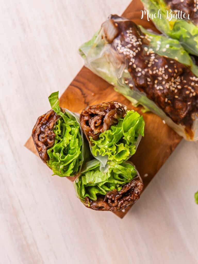 If you’re a fan of Korean bulgogi, you’ll love these Korean beef BBQ Spring Roll. Grilled beef with lettuce and wrapped in rice paper!