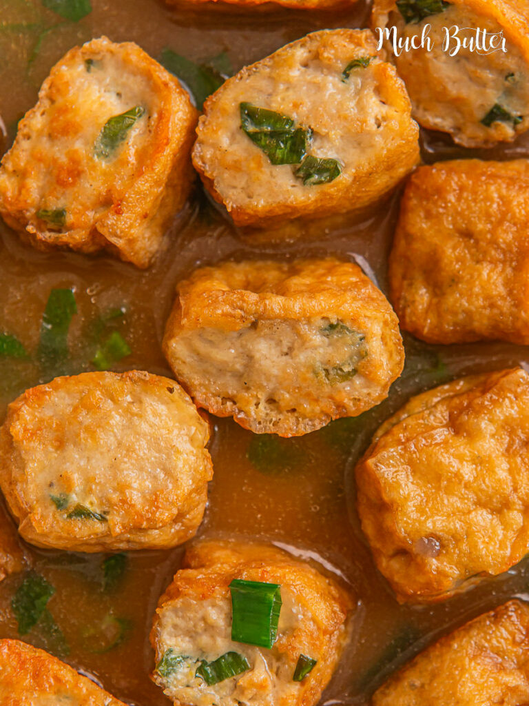 Let's make this Tofu chicken meatball at home! Made from Brown cooked tofu, a juicy chicken mixture in a warm Oyster Sauce soup.