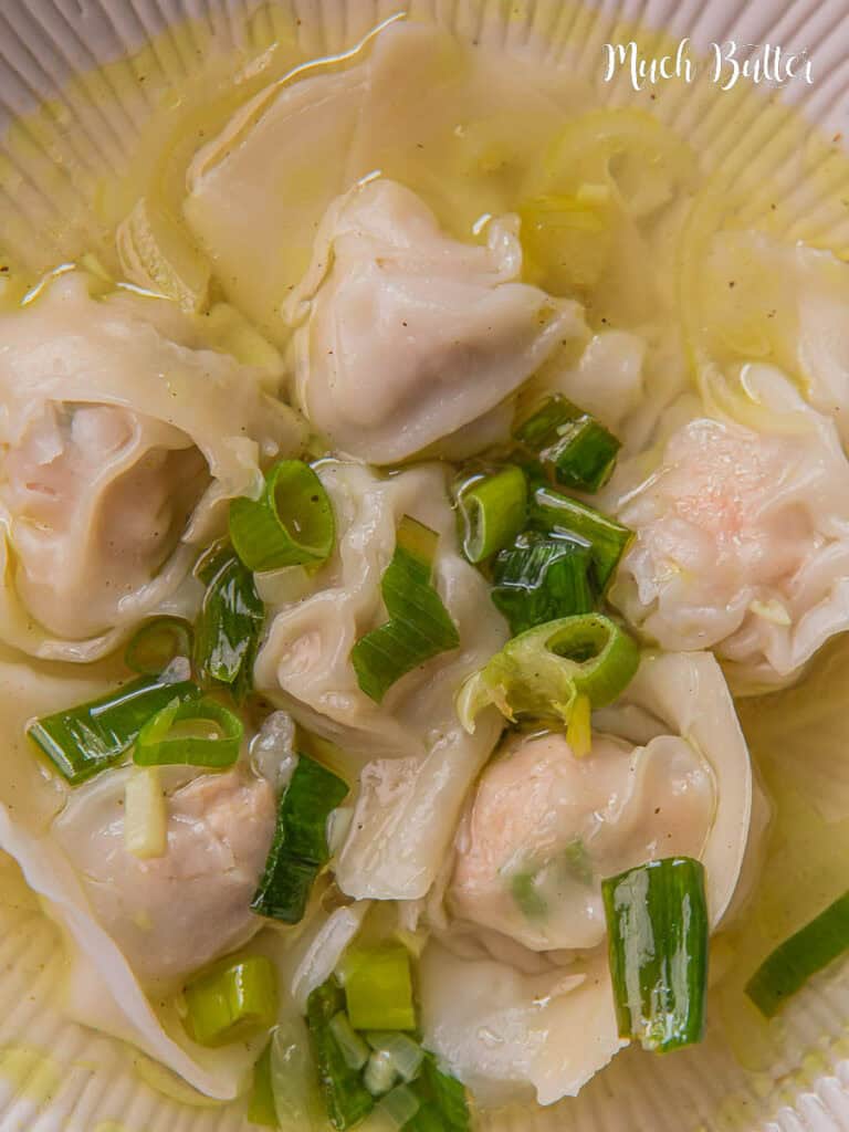 Warm your soul with our homemade wonton clear soup recipe – A tasty, juicy filling of succulent shrimp and ground chicken in flavorful broth.
