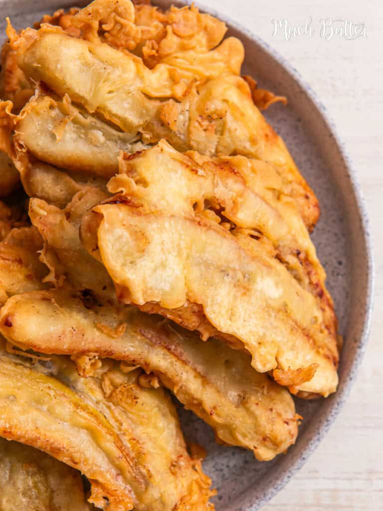 Make authentic Indonesian Banana Fritters (Pisang Kipas Goreng) with our simple recipe. Golden delight Perfect snack or dessert!