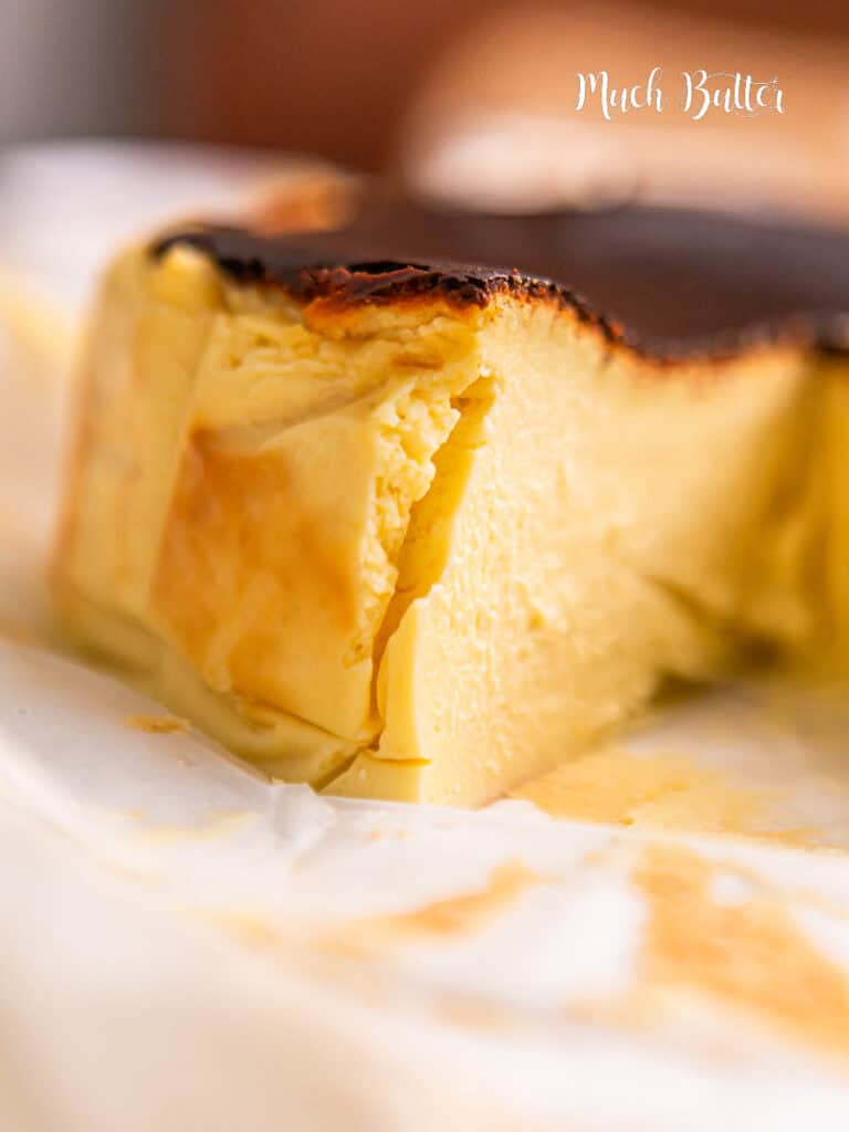 This Basque Burnt Cheesecake has everything in one! contrast texture between a caramelized crust with a creamy rich interior center!