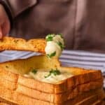 cropped-White-bread-Cheese-fondue-36.jpg