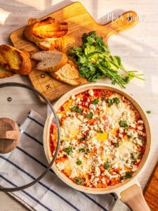 Healthy Shakshuka is an African dish that has become very popular all over the world for its delicious mix of flavors and simplicity.