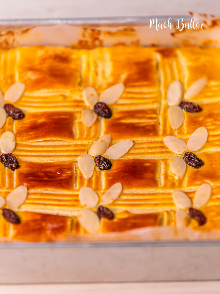 Bake your own Lekker Holland and savor the delicious taste of this Indonesian-Dutch fusion cake. A moist cake and pretty garnishes!